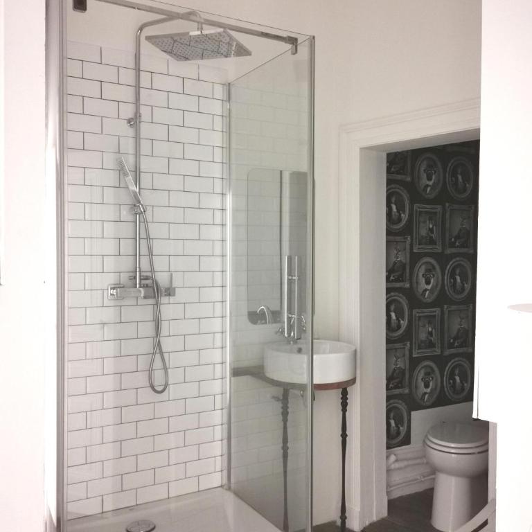 117m2 - spacieux et lumineux - Appartement 2 Chambres - 6