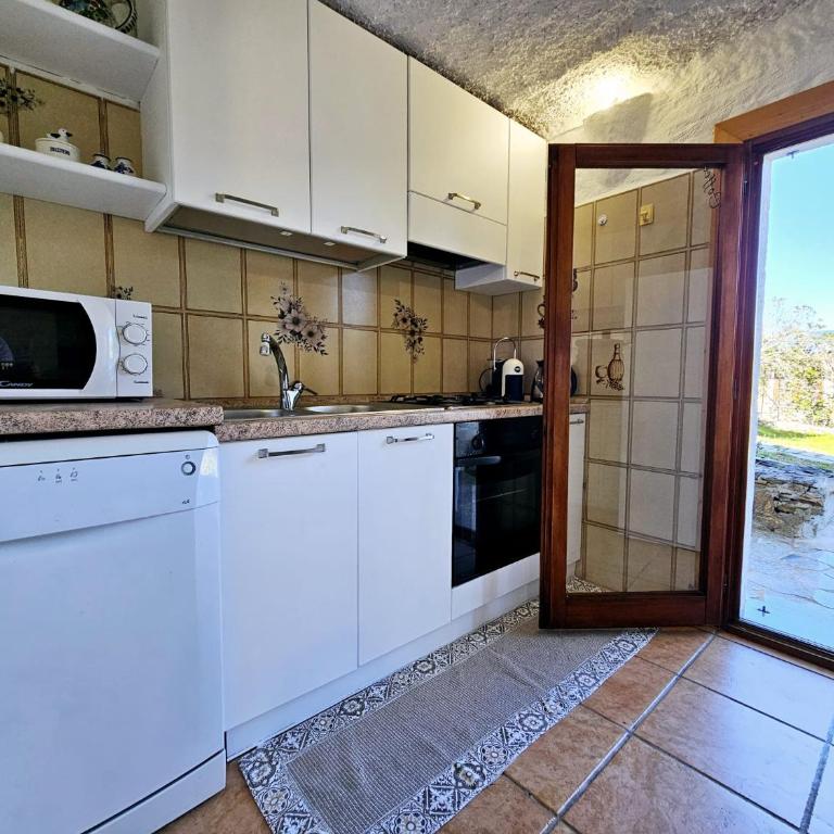 VILLA SOS ARANZOS Spiaggia Privata Con JACUZZI - Villa con 3 Camere da Letto - 39