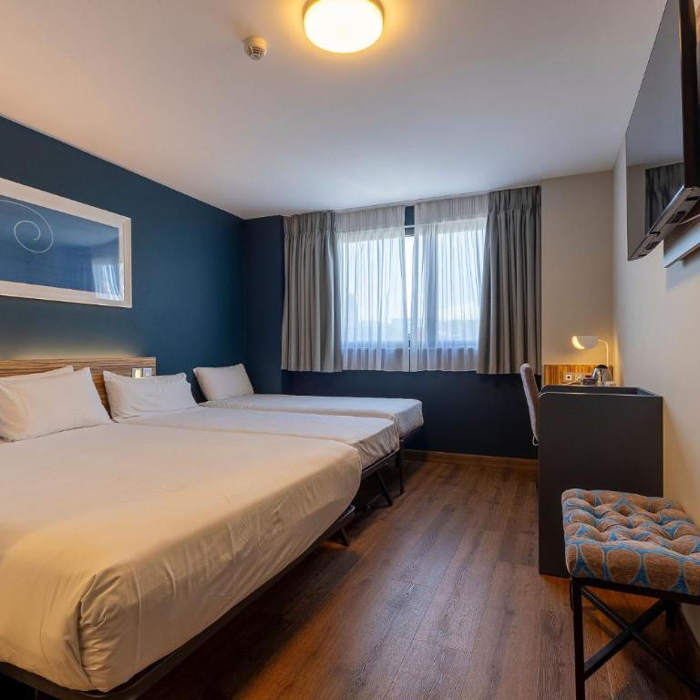 Travelodge Barcelona Poblenou - Family Room - 14