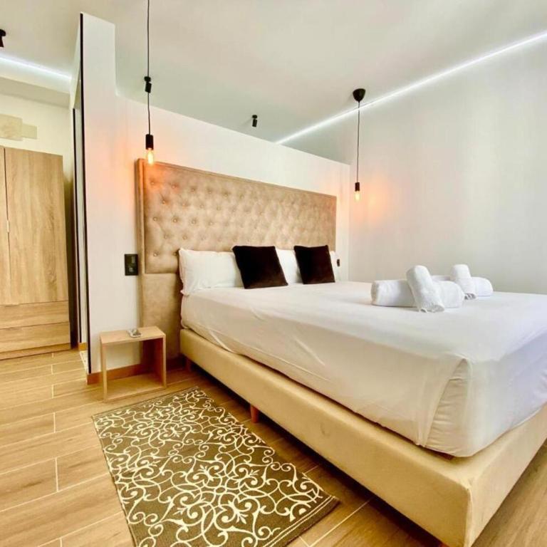 Montera Center Madrid - Double Room with Private Bathroom - 8