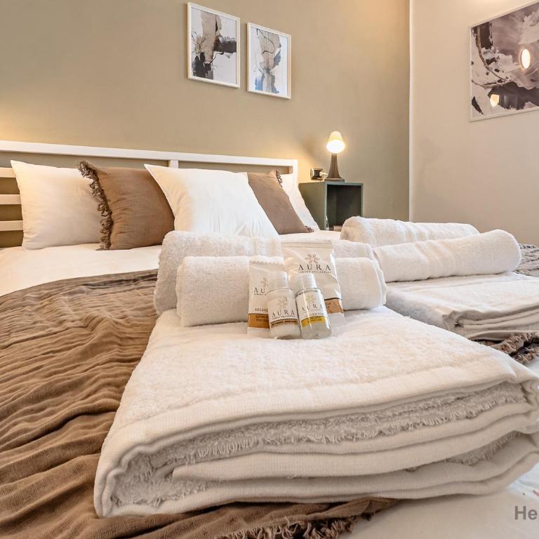 Comfort Apartment - Sea 10 min - Smart TV - WiFi - Three-Bedroom Apartment with Balcony - 3