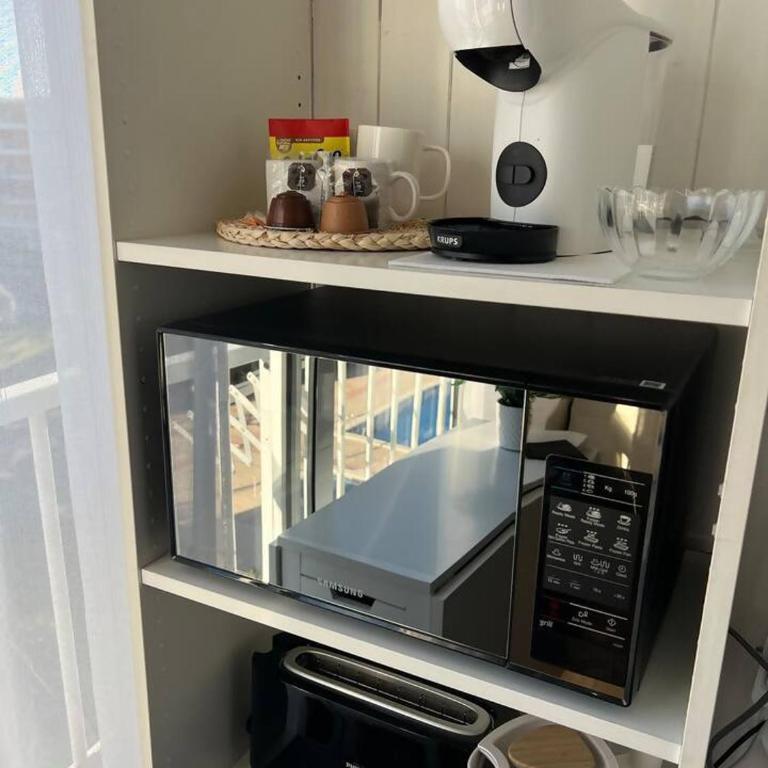 Studio w sea views & pool quiet & comfy port aventura - Apartment with Sea View - 17