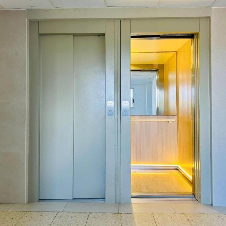 Studio w sea views & pool quiet & comfy port aventura - Apartment with Sea View - 32