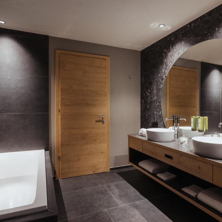 Hotel Tofana Cortina - Suite Queen - 6