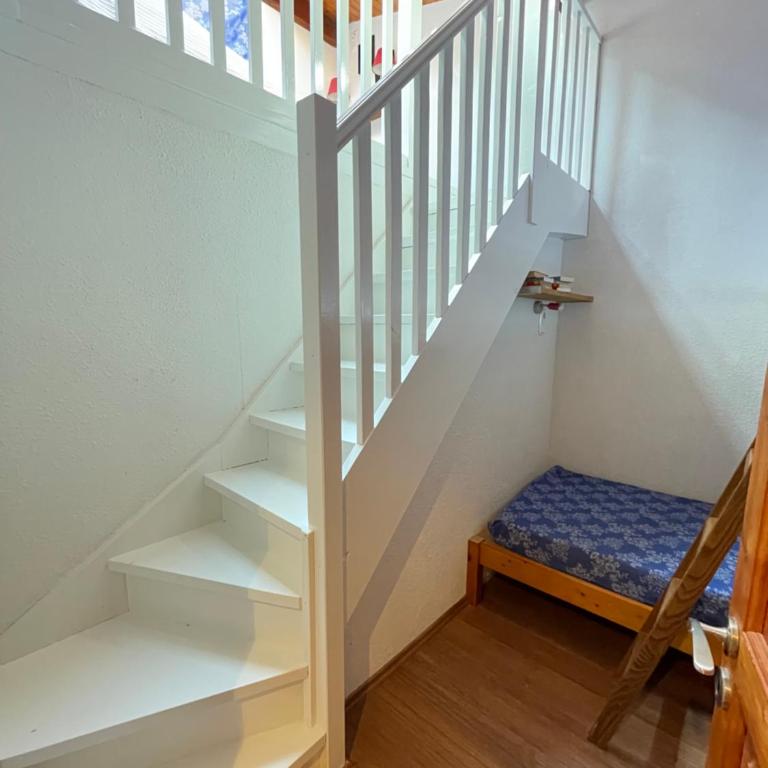 Réf 263, Seignosse océan, Villa Patio classée 3 étoiles avec Wifi à 150m de la plage, en bordure de forêt avec place de parking et piscine commune - One-Bedroom Villa - 8