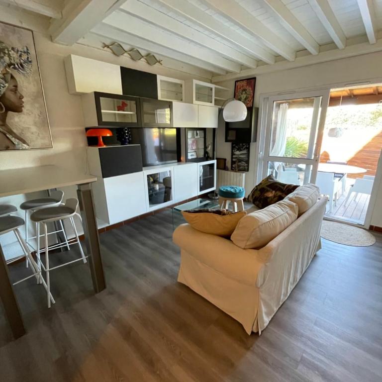 Réf 263, Seignosse océan, Villa Patio classée 3 étoiles avec Wifi à 150m de la plage, en bordure de forêt avec place de parking et piscine commune - One-Bedroom Villa - 14