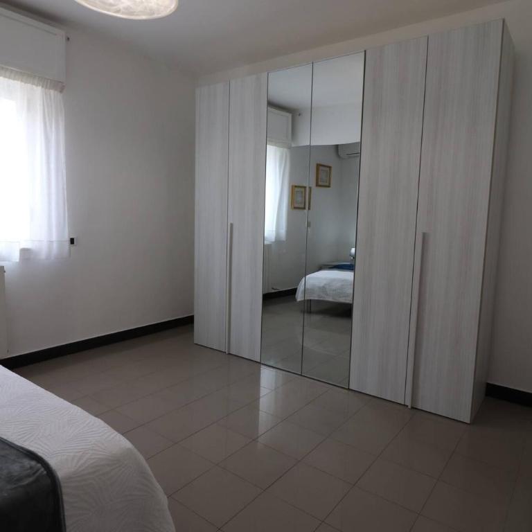 Casa Minerva Beautiful Holiday Home with Sea Castle View in the Heart of Otr - Apartment - 9