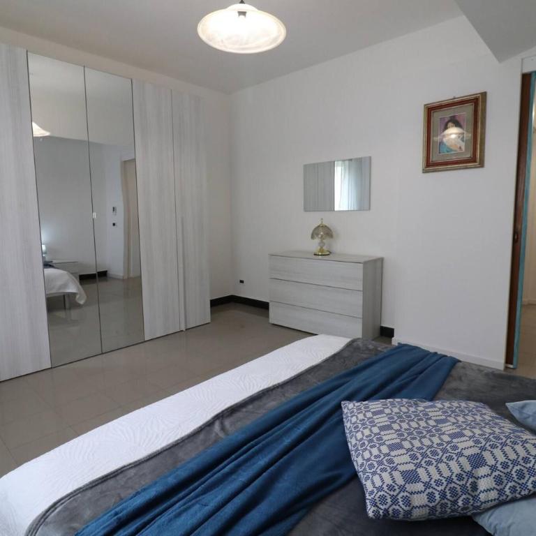 Casa Minerva Beautiful Holiday Home with Sea Castle View in the Heart of Otr - Apartment - 12