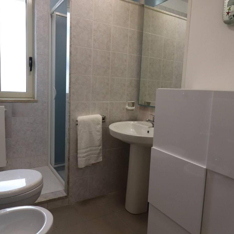 Casa Minerva Beautiful Holiday Home with Sea Castle View in the Heart of Otr - Apartment - 19