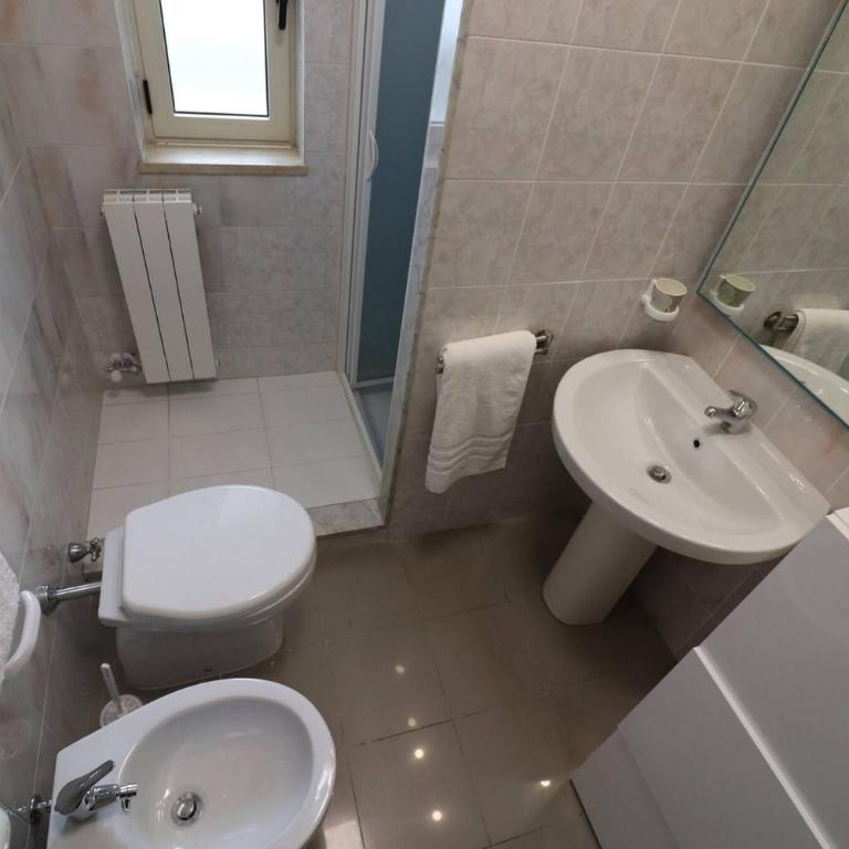 Casa Minerva Beautiful Holiday Home with Sea Castle View in the Heart of Otr - Apartment - 20