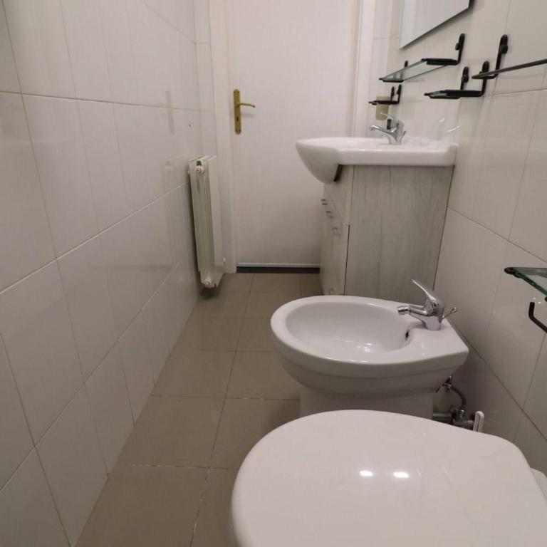Casa Minerva Beautiful Holiday Home with Sea Castle View in the Heart of Otr - Apartment - 28