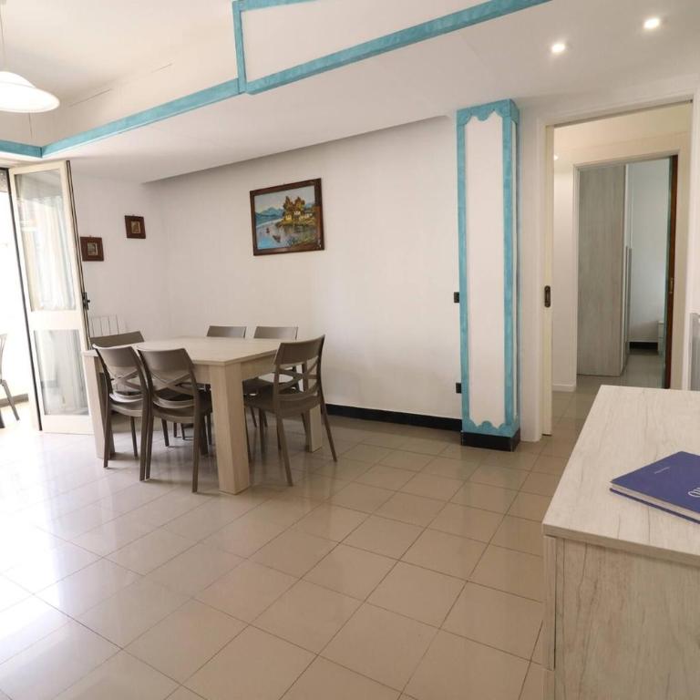 Casa Minerva Beautiful Holiday Home with Sea Castle View in the Heart of Otr - Apartment - 36