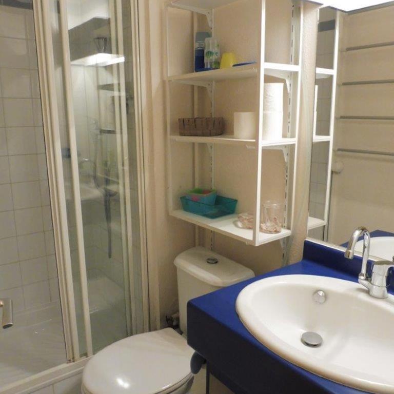 CAP LES PINS Joli T2 piscine tennis Mt St Martin Cap d'Agde - Apartamento - Planta baja - 8