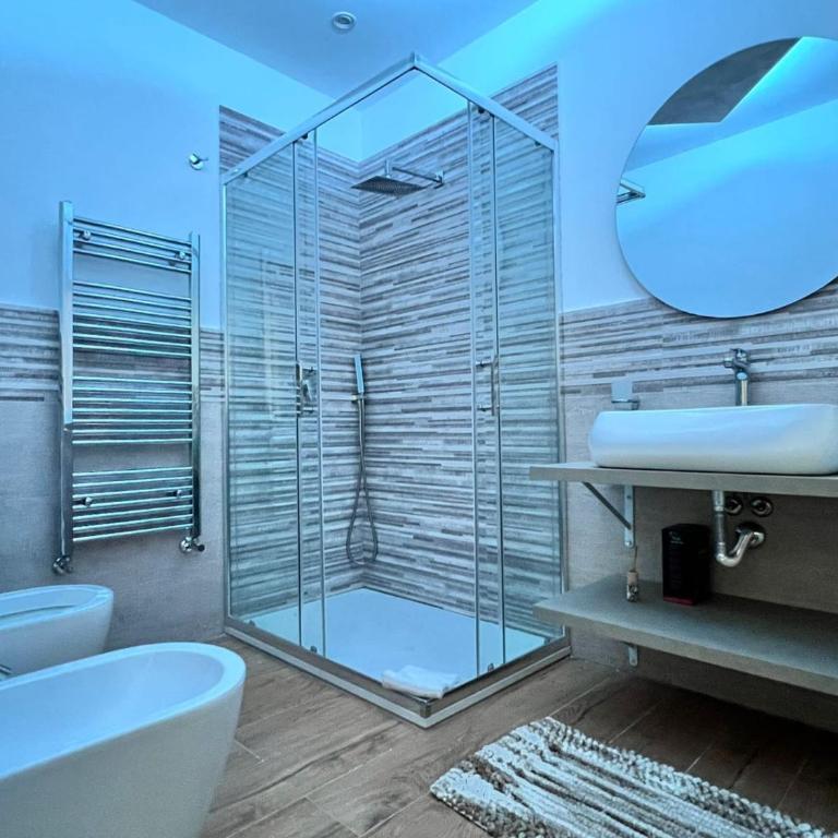 INFINITY Luxury Apartment - King Room - 5