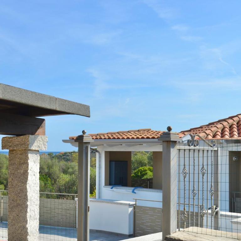 ISS Travel, Casa Smeraldo 10 beds, wonderful view of the gulf of San Teodoro - Appartamento con 4 Camere da Letto - 24