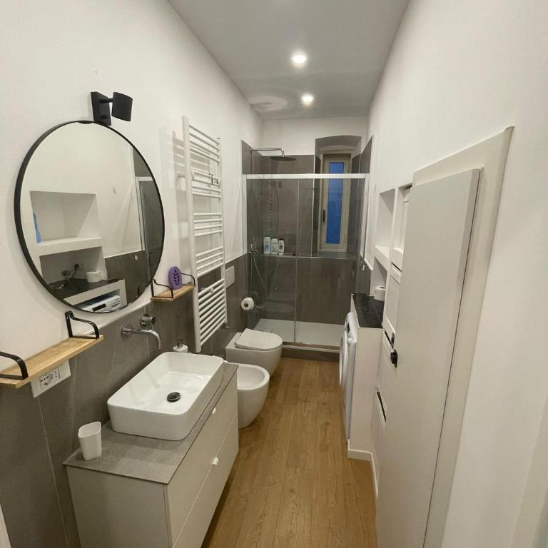 Snapstay Trieste Centrale 6 Posti Letto - Appartamento con 2 Camere da Letto - 35