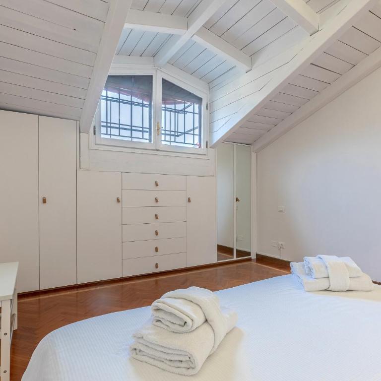 GuestHost - Pratello Elegante e Raffinata Mansarda - One-Bedroom Apartment - 13