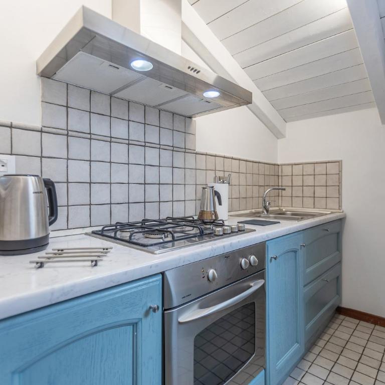 GuestHost - Pratello Elegante e Raffinata Mansarda - One-Bedroom Apartment - 3