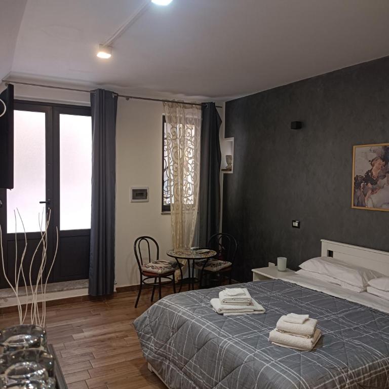 La Jacaranda Rooms - Camera Matrimoniale con Bagno Privato - 6