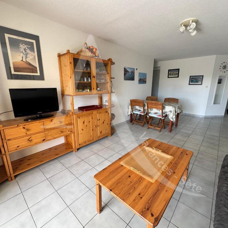 SPACIEUX APPT 2 CHAMBRES QUARTIER DES PLAGES - Appartement 2 Chambres - 7