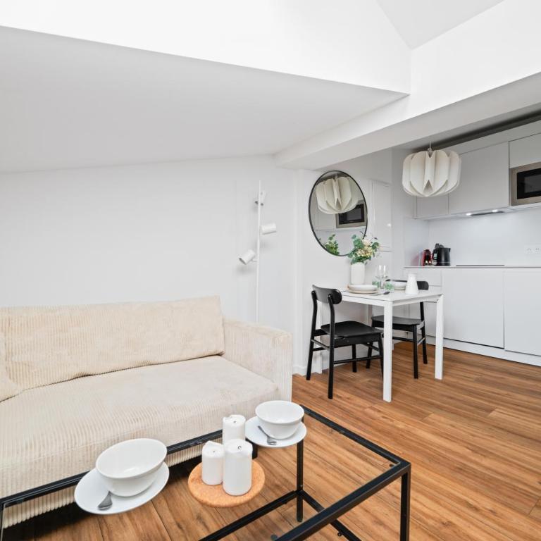 Vieux Nice - Dernier étage climatisé - Appartement 1 Chambre - 18