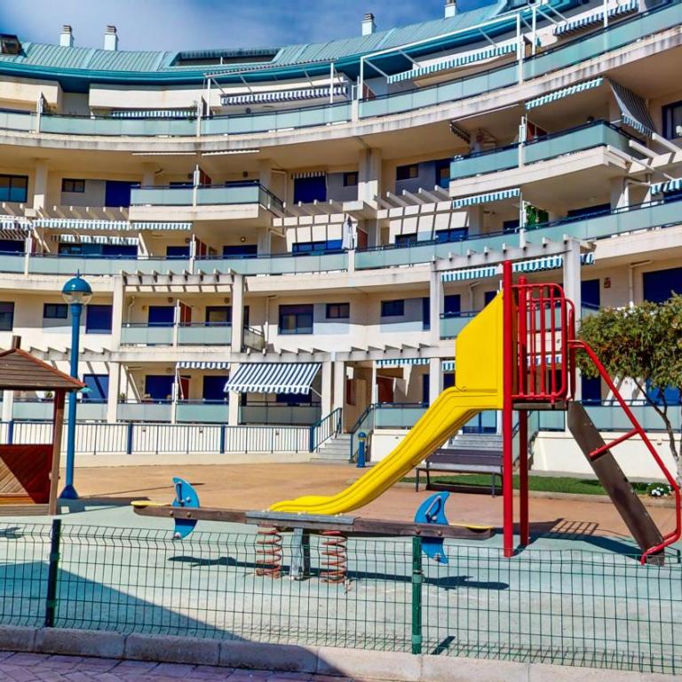 Apartamento Yuka en Dénia luminoso con terraza y piscina by Family Homes Rentals - Apartamento de 3 dormitorios - 10