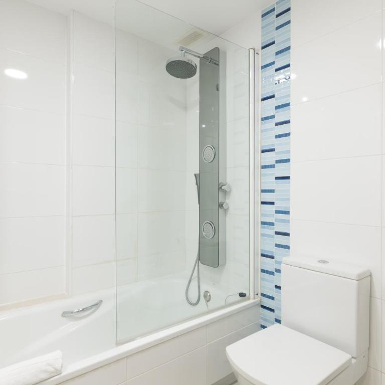 Dorm4You Patacona - Two-Bedroom Apartment - 34