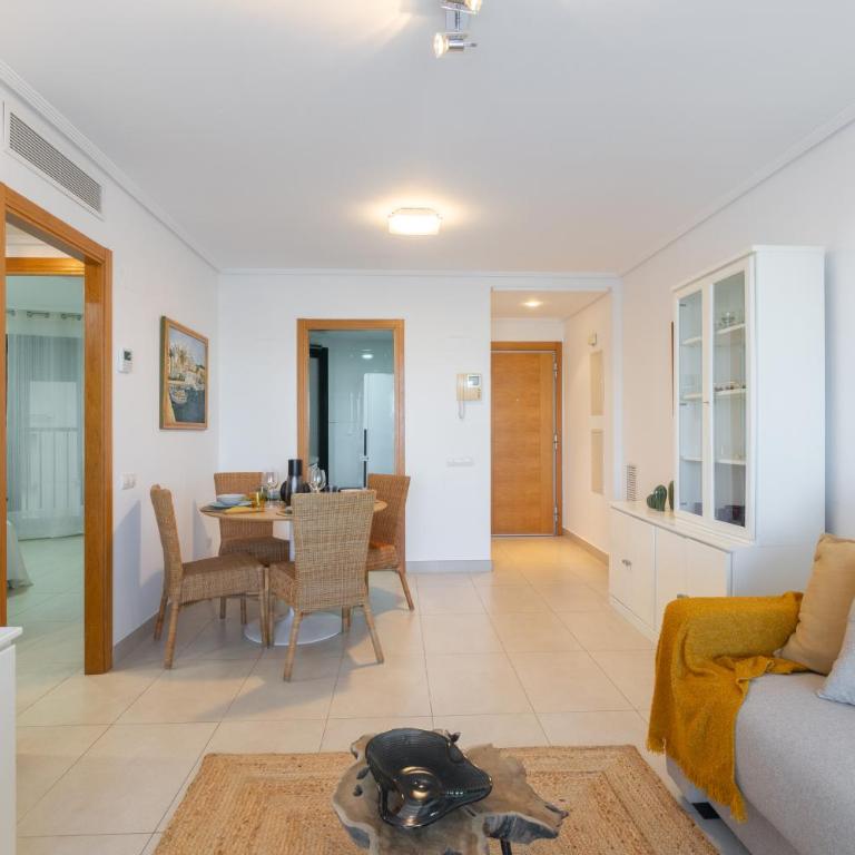 Dorm4You Patacona - Two-Bedroom Apartment - 11