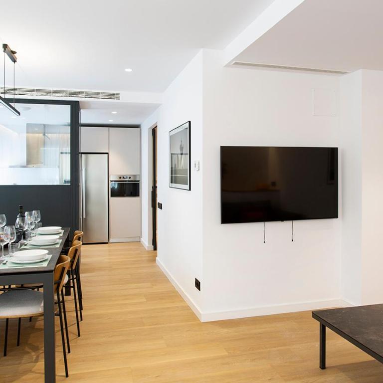 Durlet Suites by Durlet Apartments - Three-Bedroom Deluxe Apartment - 4