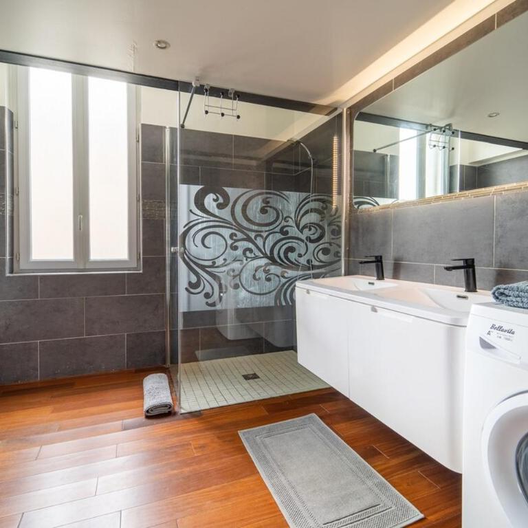 Loft - Climatisation, Parking, Tout équipé - Apartment mit 2 Schlafzimmern - 6