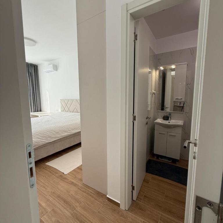 Apart Hotel Spa Resort Becici, Budva Апартаменты с двумя мастер-спальнями - Two-Bedroom Apartment - 19