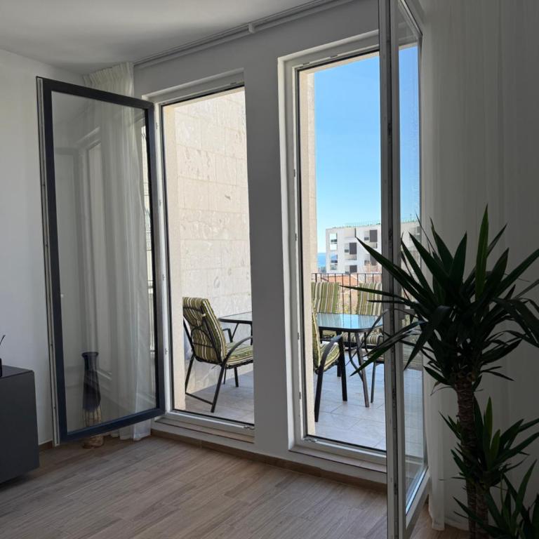 Apart Hotel Spa Resort Becici, Budva Апартаменты с двумя мастер-спальнями - Two-Bedroom Apartment - 8