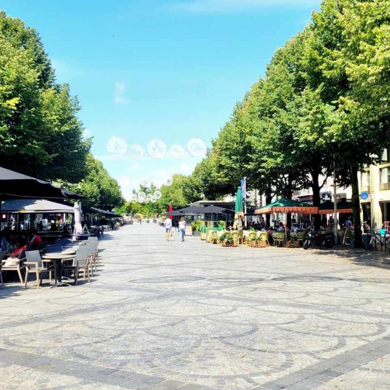 Appart SPA 80m2 avec terrasse balcon jacuzzi et sauna privatif en hyper centre Place Drouet d'Erlon - Appartamento con 1 Camera da Letto - 26