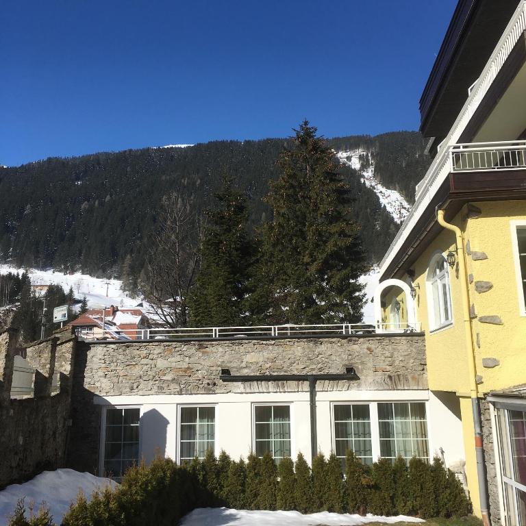 Hotel Lindenhof - Apartment mit 2 Schlafzimmern - 8