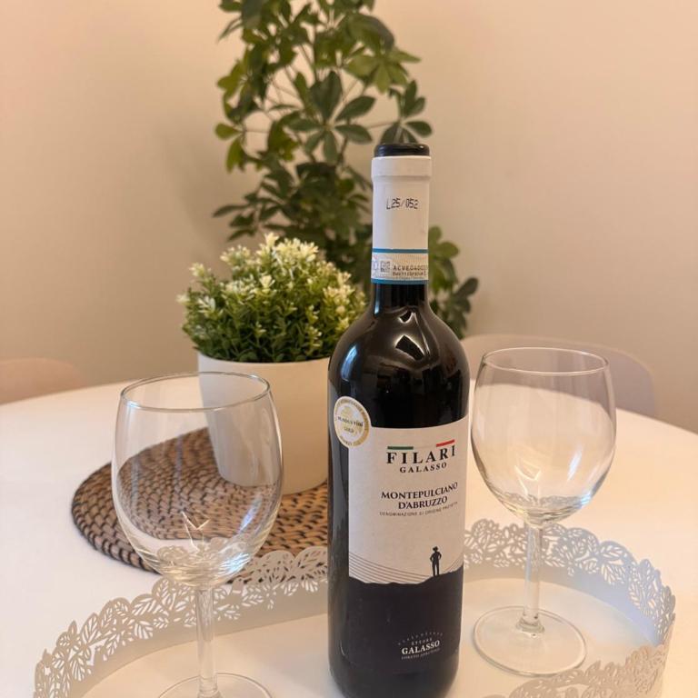 Your Place in Rome Apartments - One-Bedroom Apartment - 4