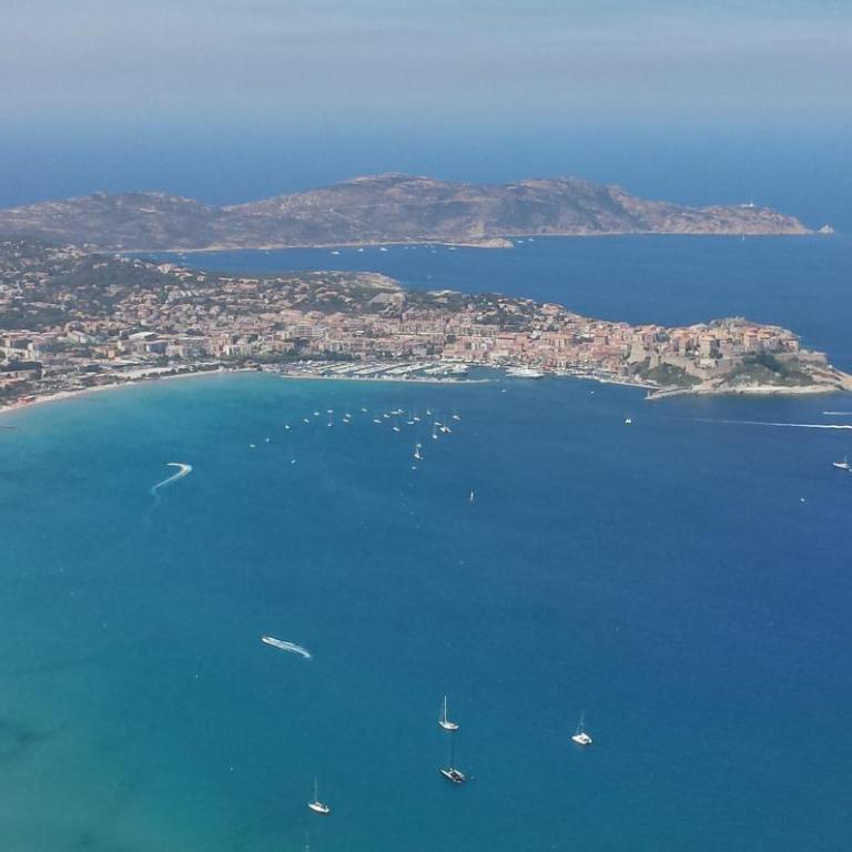 Magnifique T4 climatisé, dans villa à Calvi - Apartment mit 3 Schlafzimmern - 18