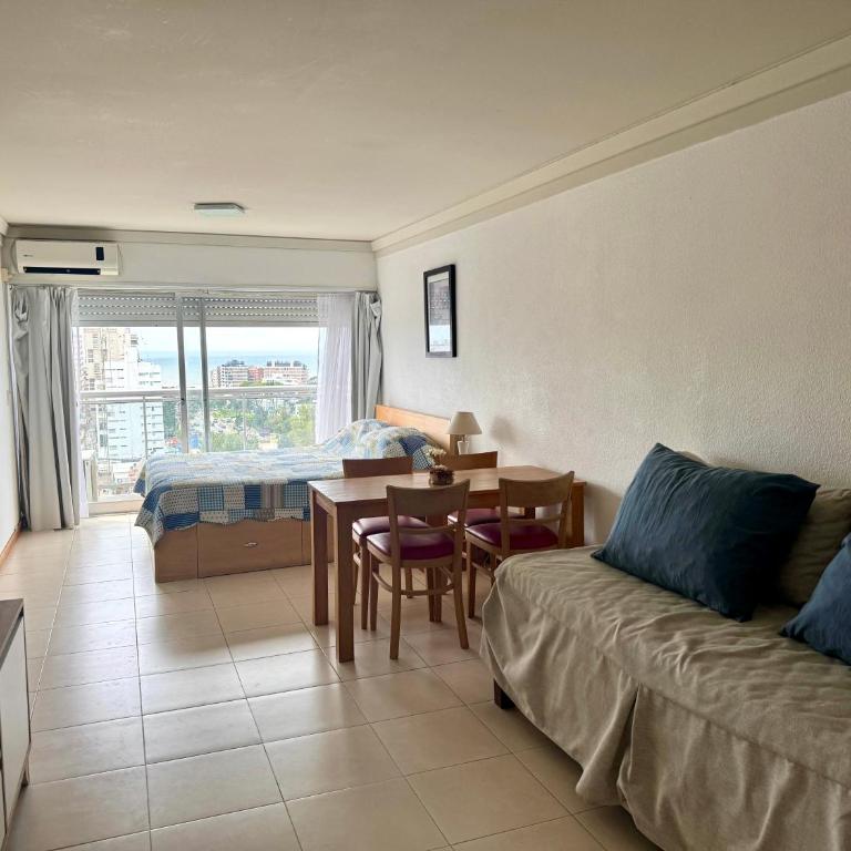 Departamento Monoambiente centro Pinamar - Apartamento con balcón - 1