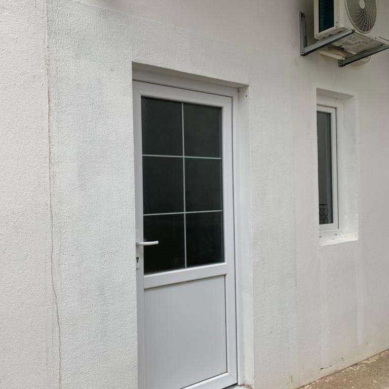 Mariyka Apartaments 2 - Dvokrevetna Soba sa Bračnim Krevetom - 12
