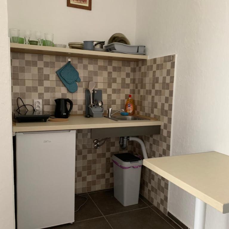 Mariyka Apartaments 2 - Dvokrevetna Soba sa Bračnim Krevetom - 9