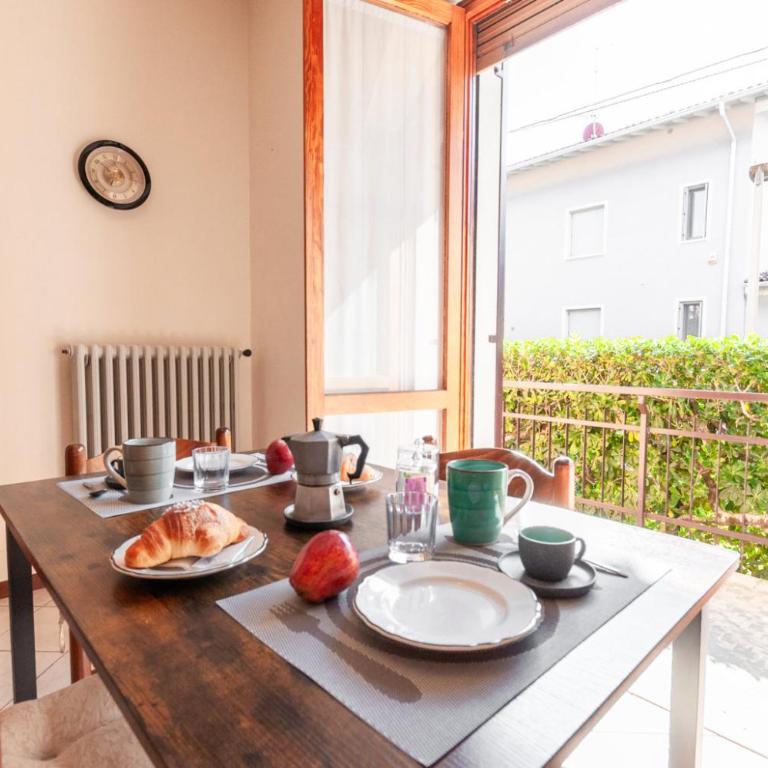 Centa Home - Three-Bedroom House - 3