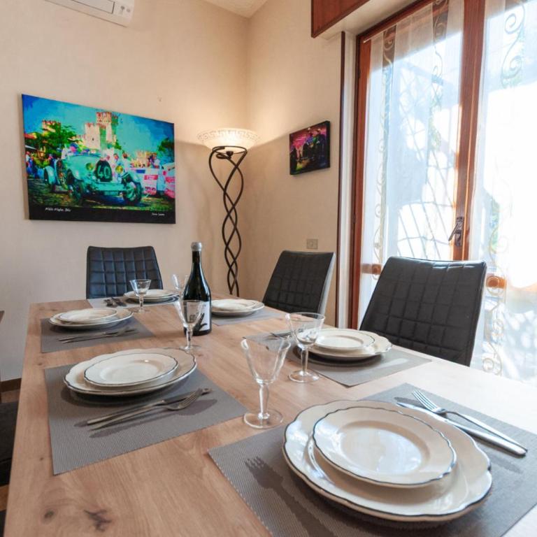 Centa Home - Three-Bedroom House - 28