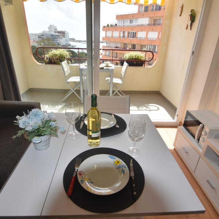 RNET - 600 Xaloc 05-39 - One-Bedroom Apartment - 22