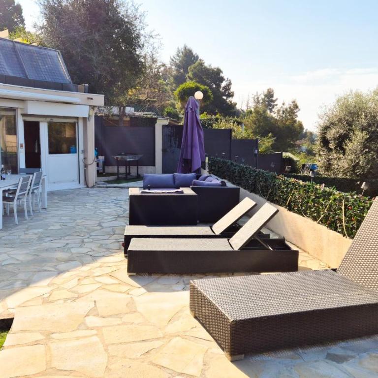 Maison avec grande terrasse sur Nice - Maison 3 Chambres - 33