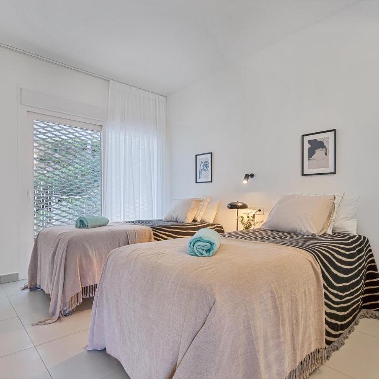 Luxurious 3-bed and 3 bathroom apartment - Reserva del Higueron - Three-Bedroom Apartment - 5