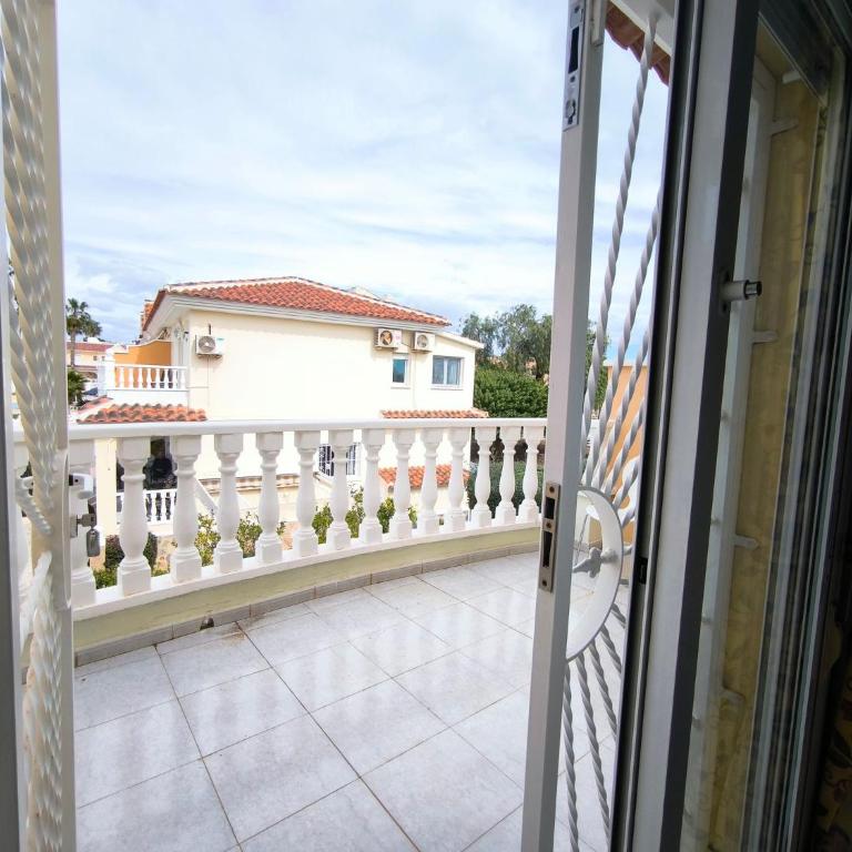 Quesada Holiday Bungalow - Vacation Home - 18