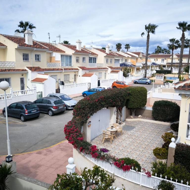 Quesada Holiday Bungalow - Vacation Home - 19