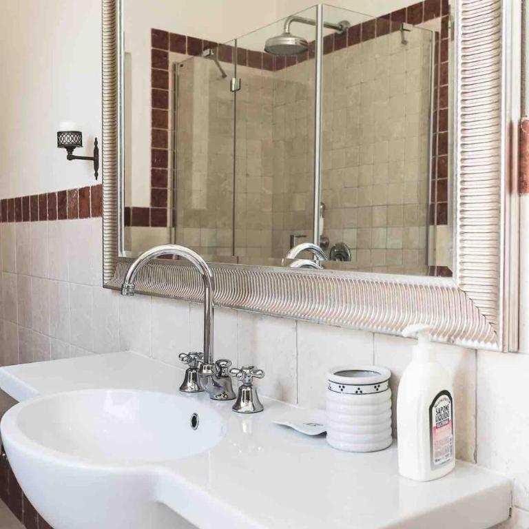 Villa Bianca charming Tuscany house with pool - Villa - 75