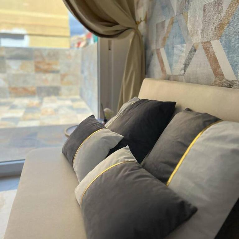 URBAN Estudio elegante con terraza - Deluxe Studio - 4