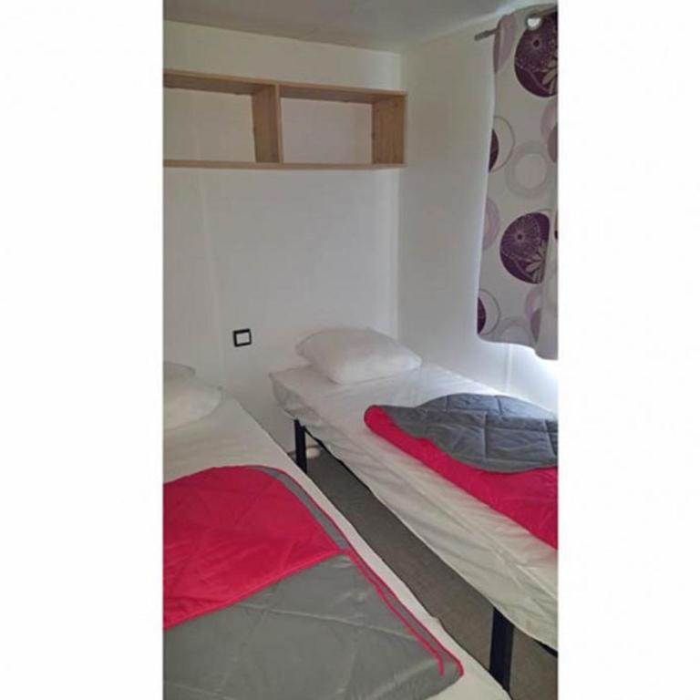 BONNES VACANCES sur le CAMPING LE BOSC - Mobile Home - 3
