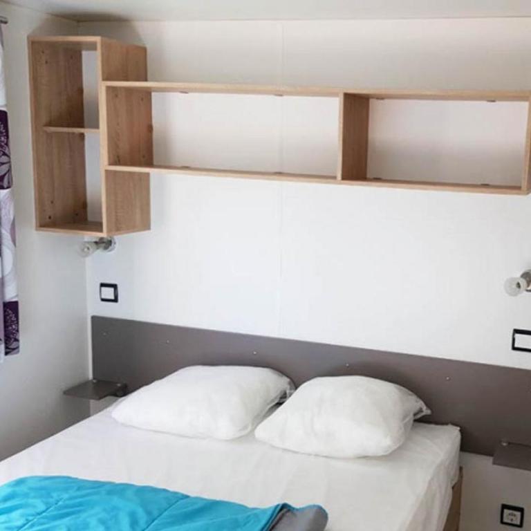 BONNES VACANCES sur le CAMPING LE BOSC - Mobile Home - 2